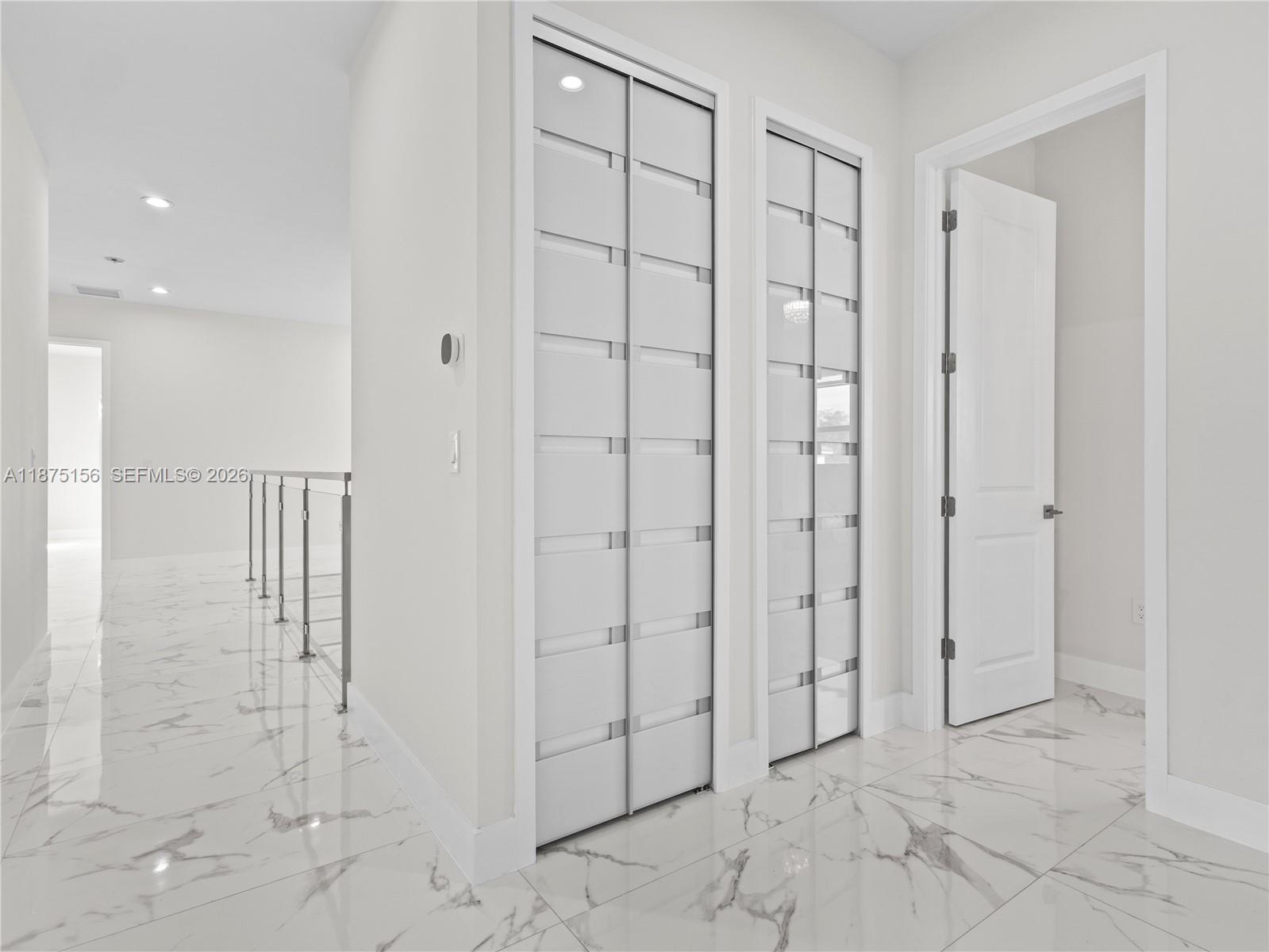 MIA ESTATES - Residential