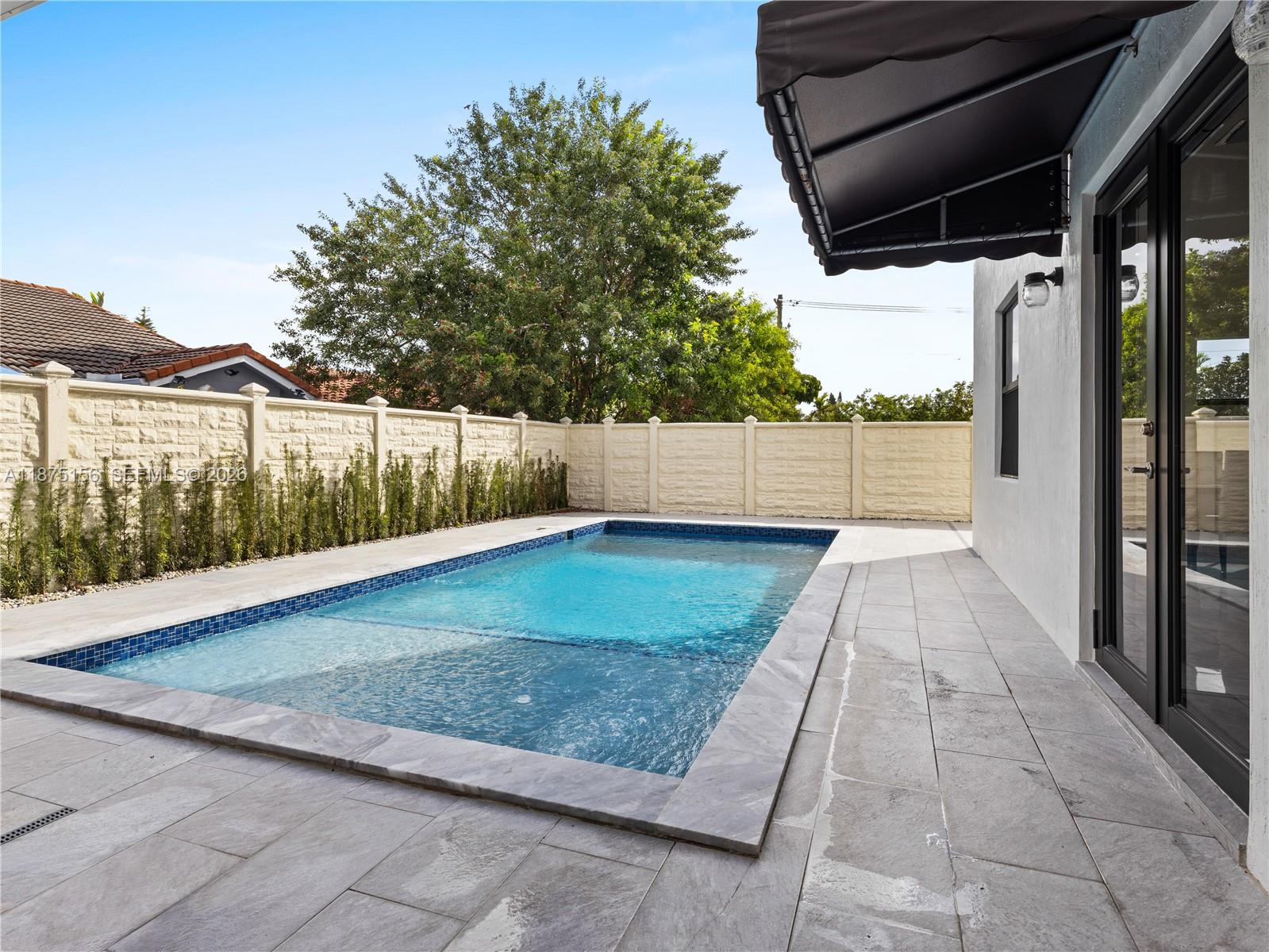 MIA ESTATES - Residential