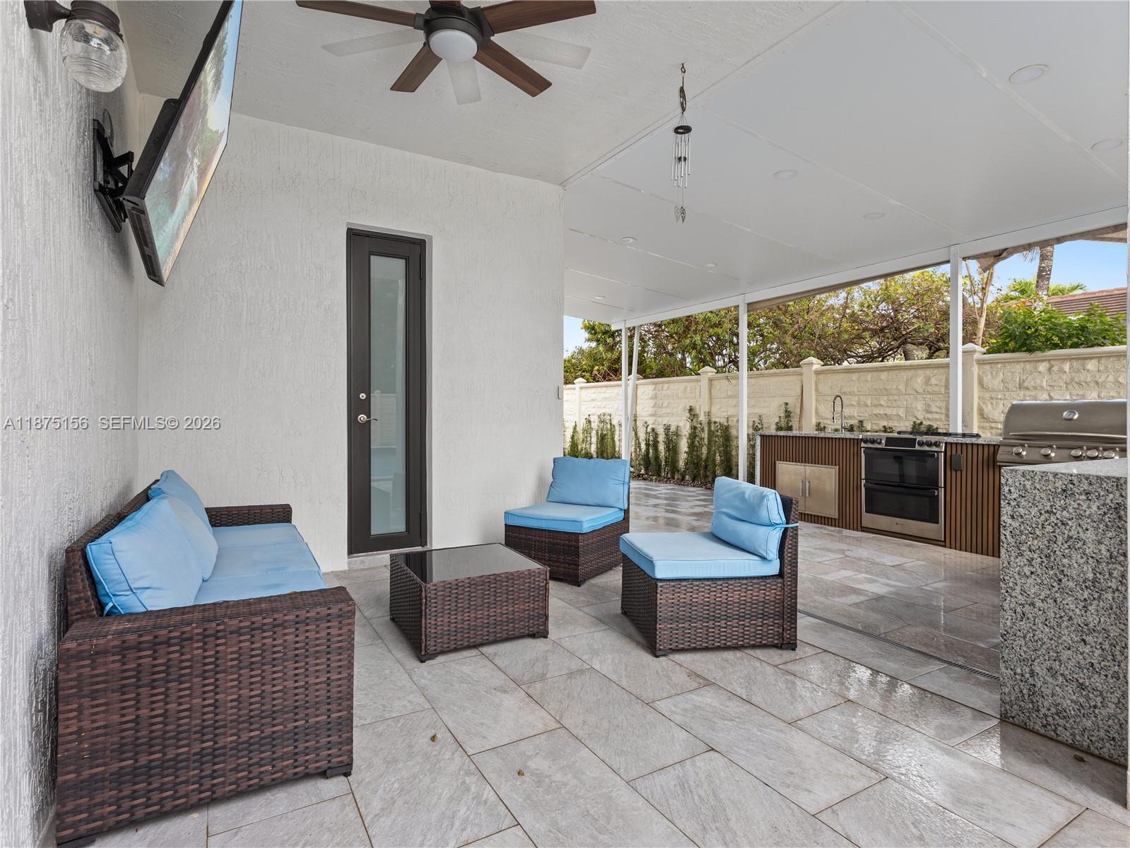 MIA ESTATES - Residential