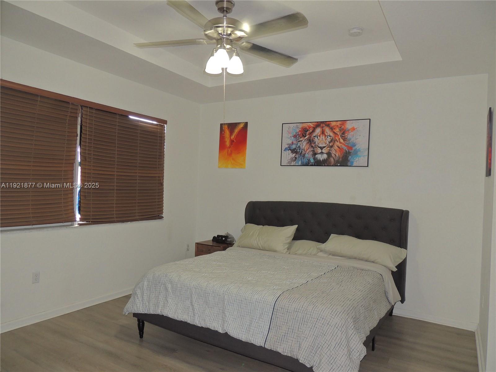 PORTOFINO POINTE - Residential