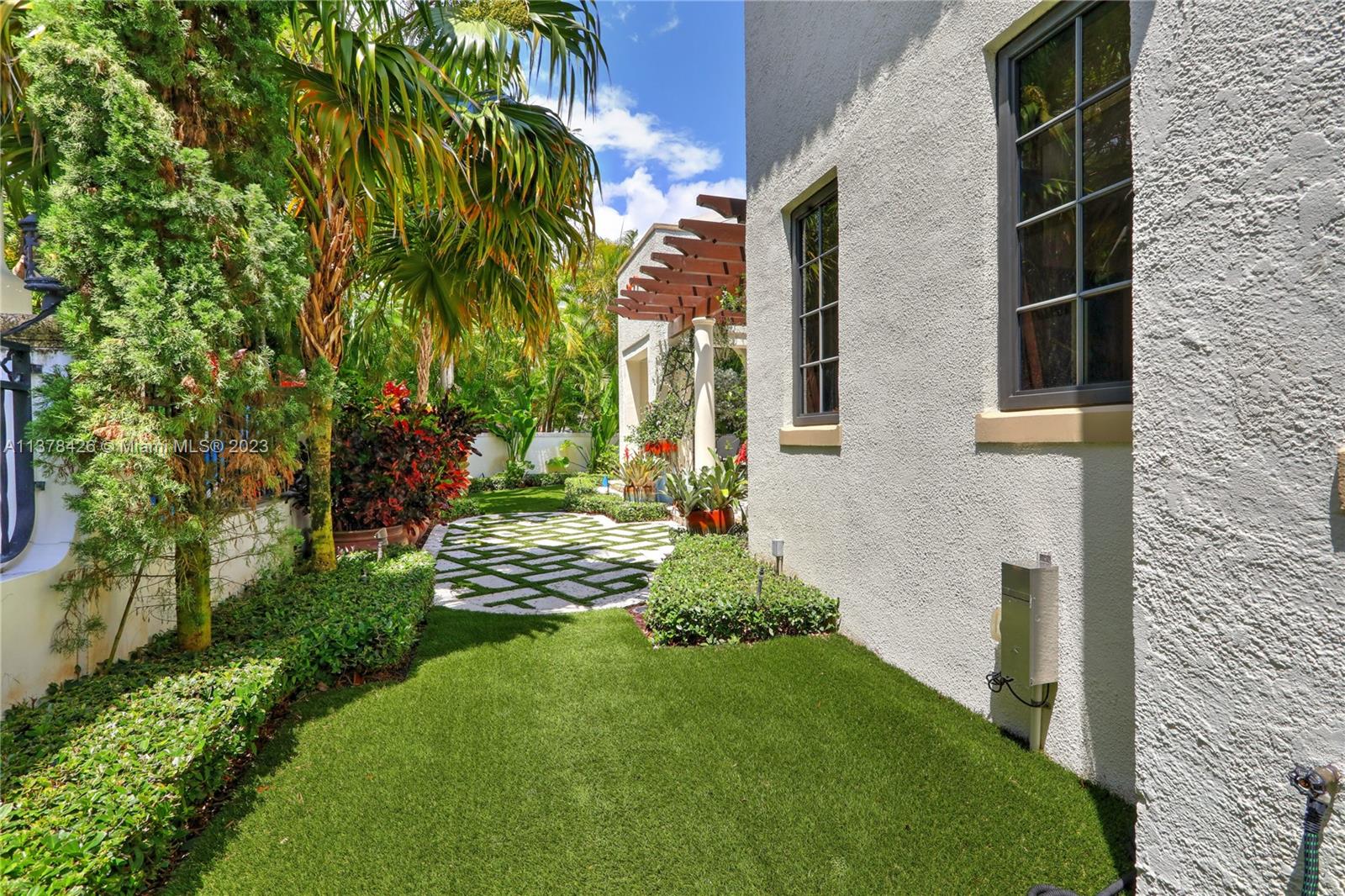 C GAB COUNTRY CLUB SEC 6 - Residential