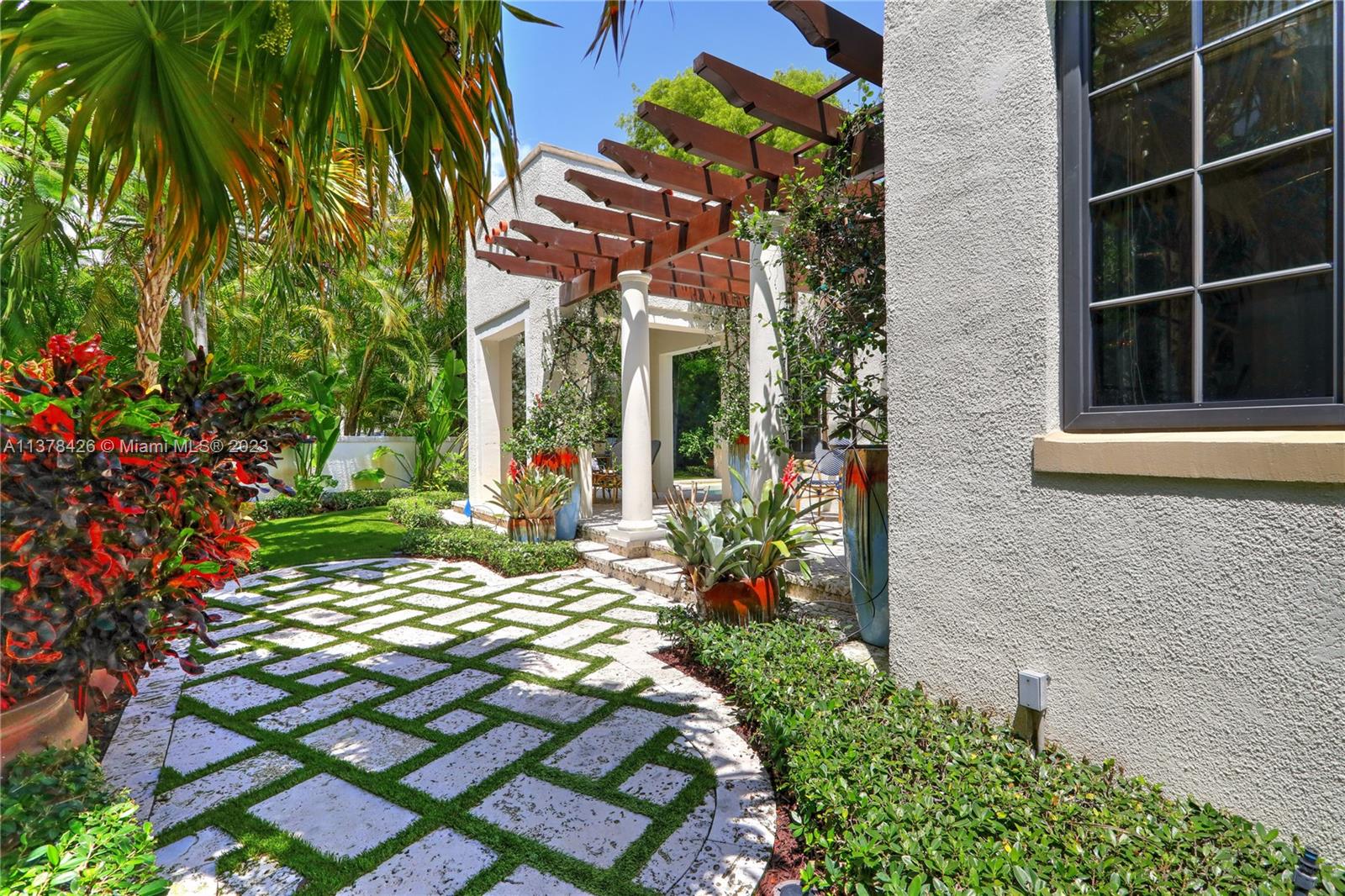 C GAB COUNTRY CLUB SEC 6 - Residential