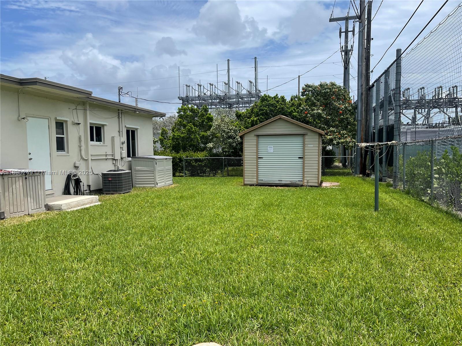 6250 SW 16th Ter