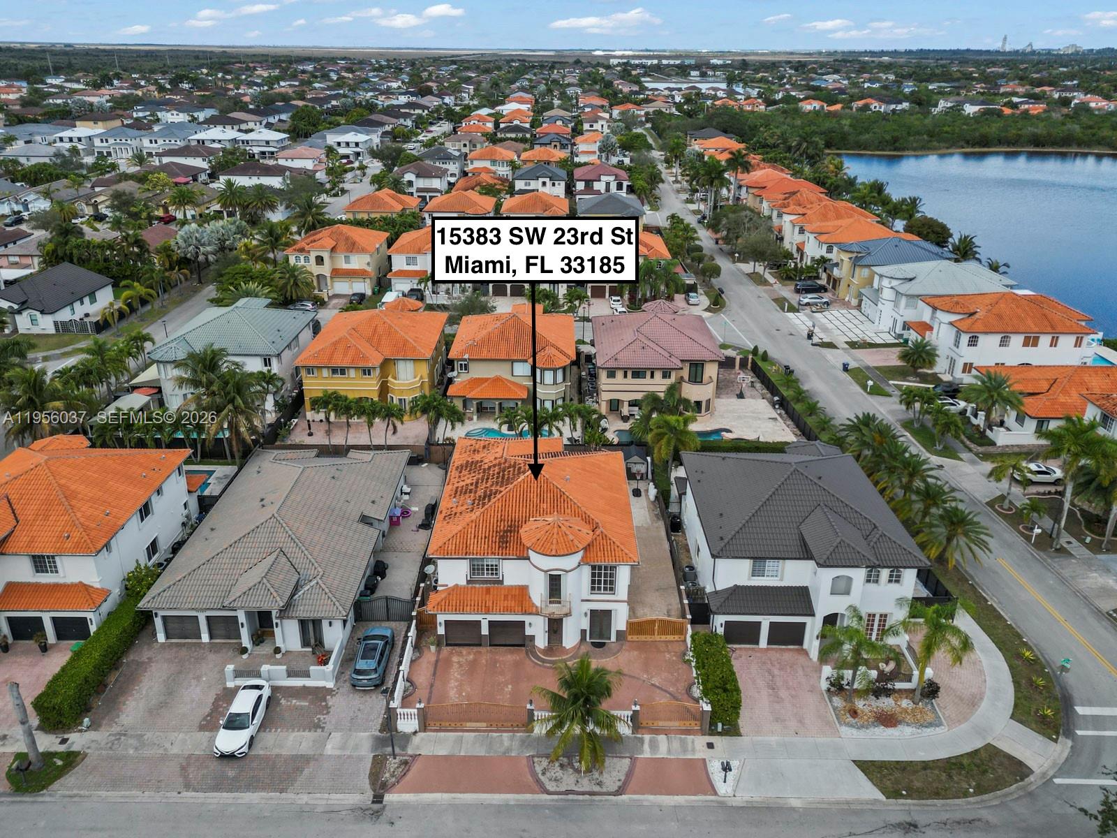 A B AT TAMIAMI TRAIL PHAS - Residential