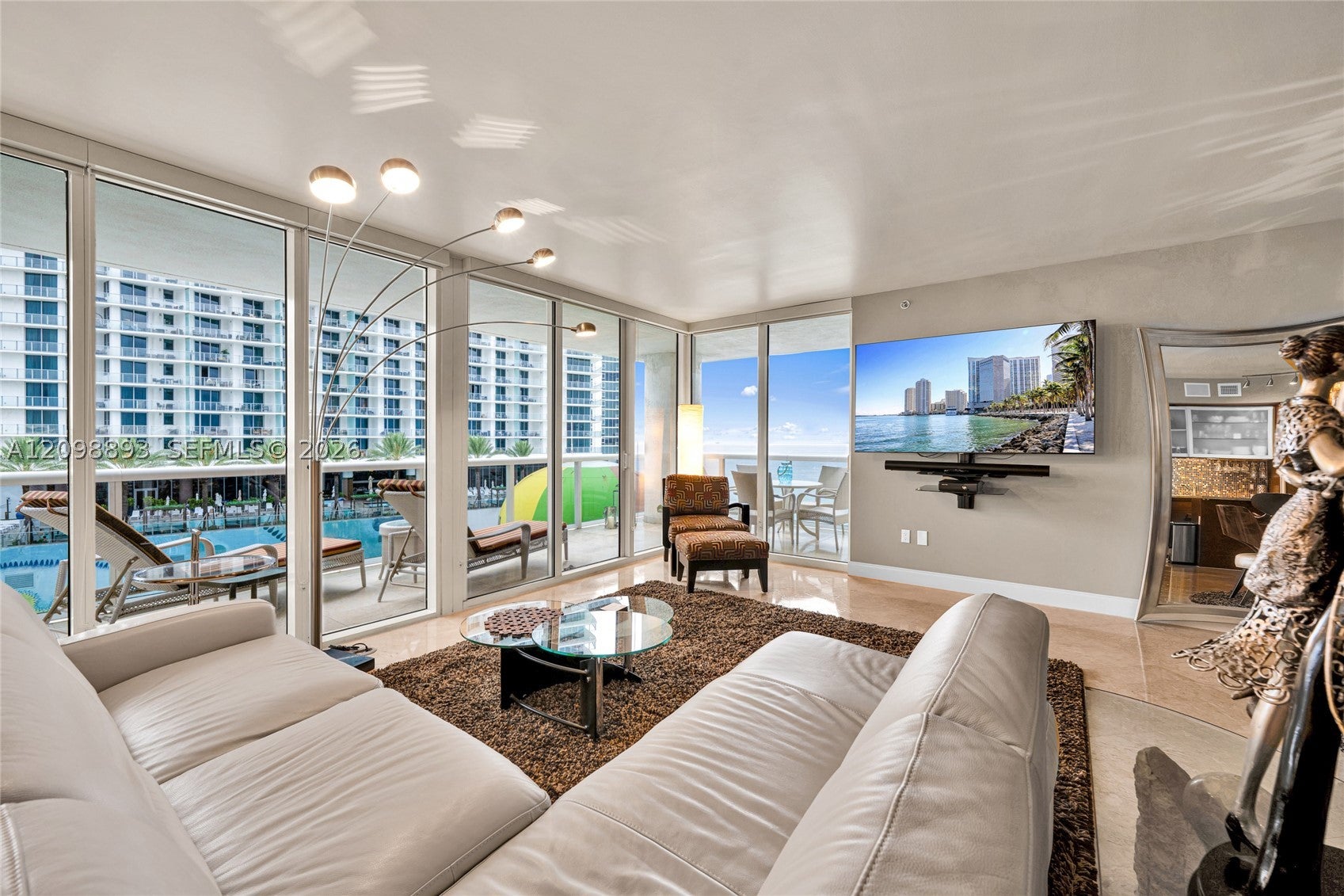 1800 S Ocean Dr 1610