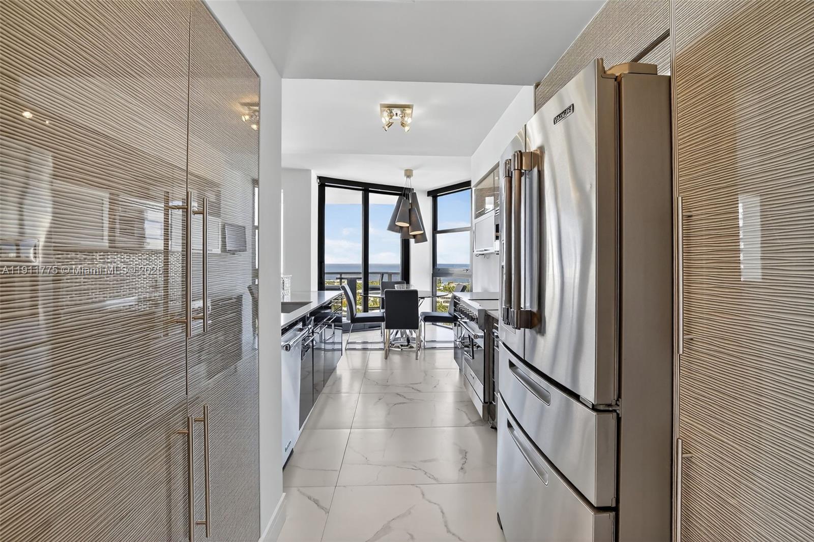 HAMPTONS WEST CONDO - Residential