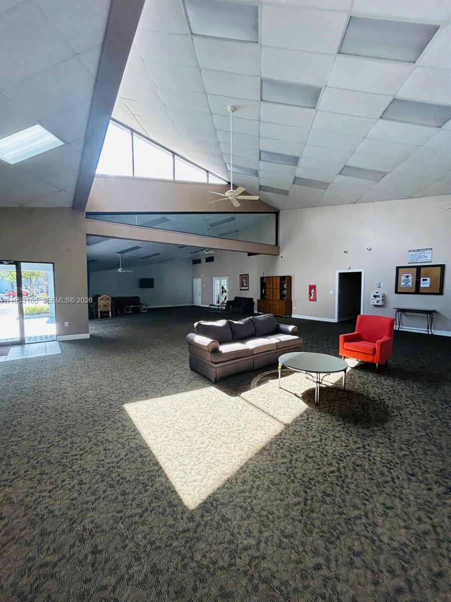 SANDS POINT CONDOMINIUM I - Residential