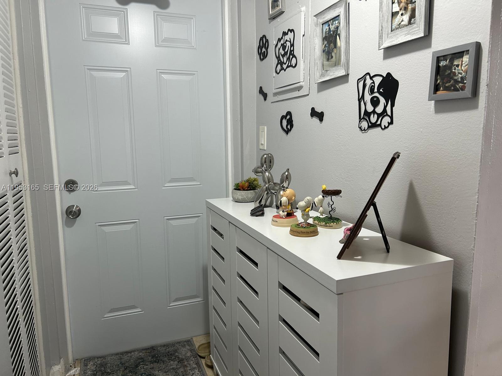 SANDS POINT CONDOMINIUM I - Residential