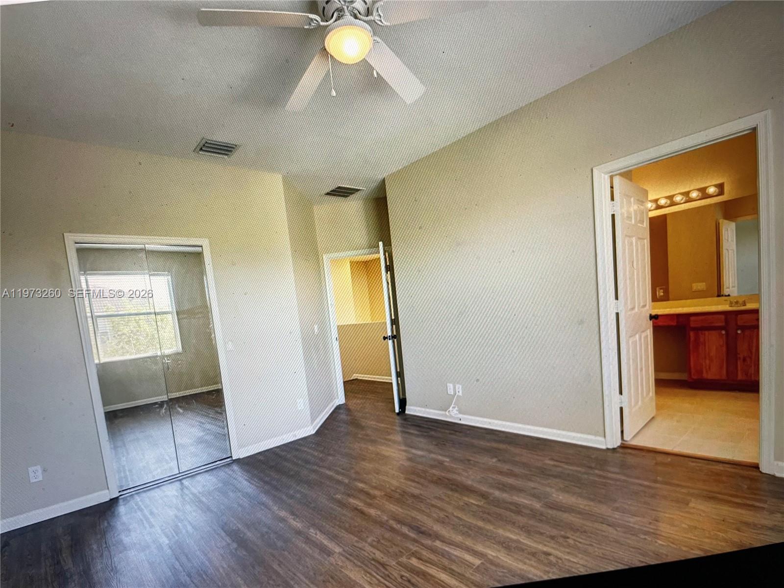 VIZCAYA FALLS PLAT 3 - Residential