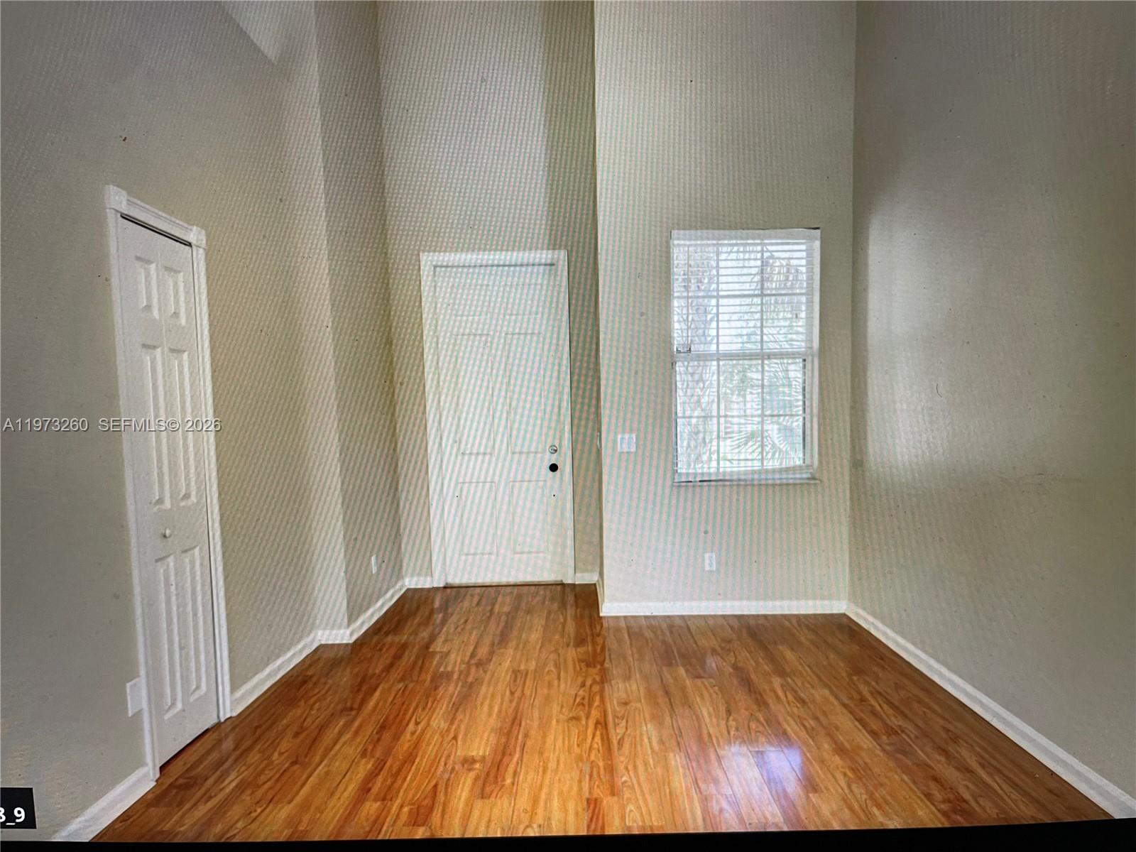 VIZCAYA FALLS PLAT 3 - Residential