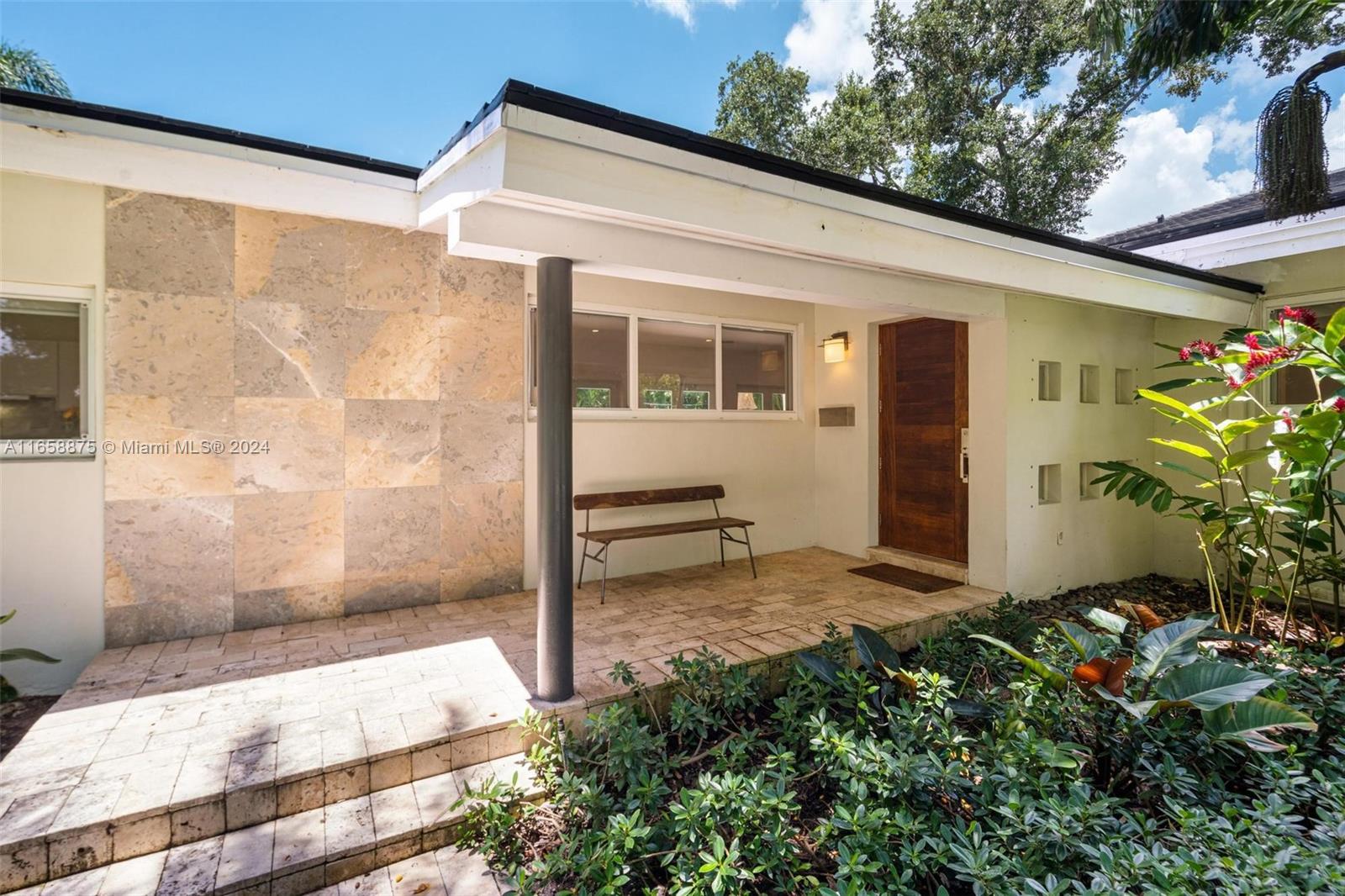 C GABLES RIVIERA SEC 12 - Residential