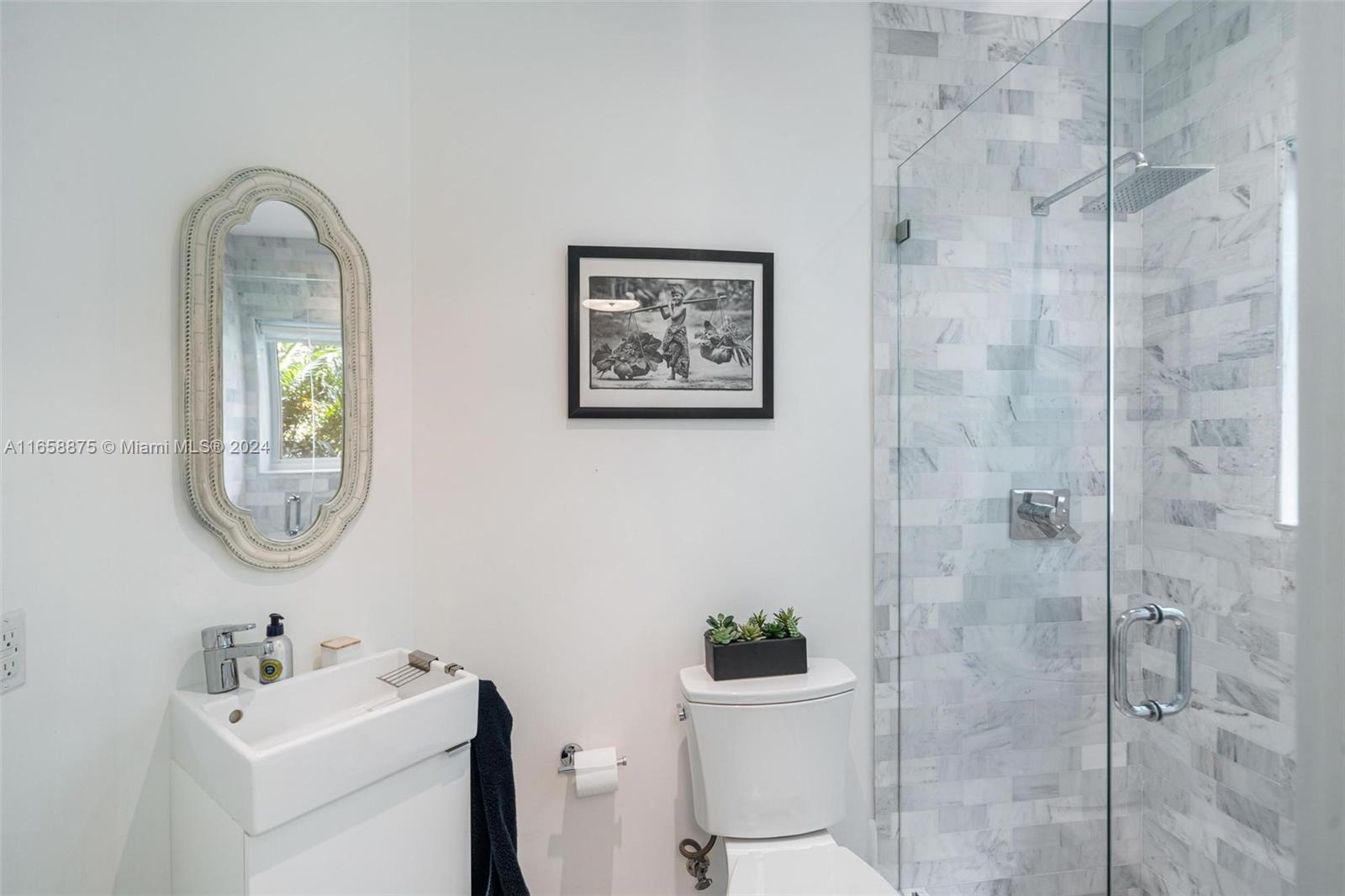 C GABLES RIVIERA SEC 12 - Residential