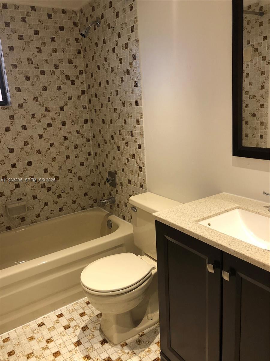 THE HORIZONS WEST CONDO # - Residential