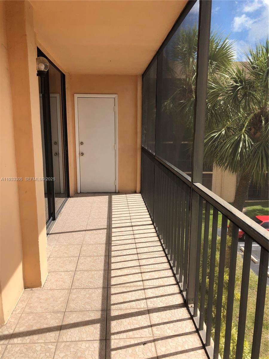 THE HORIZONS WEST CONDO # - Residential