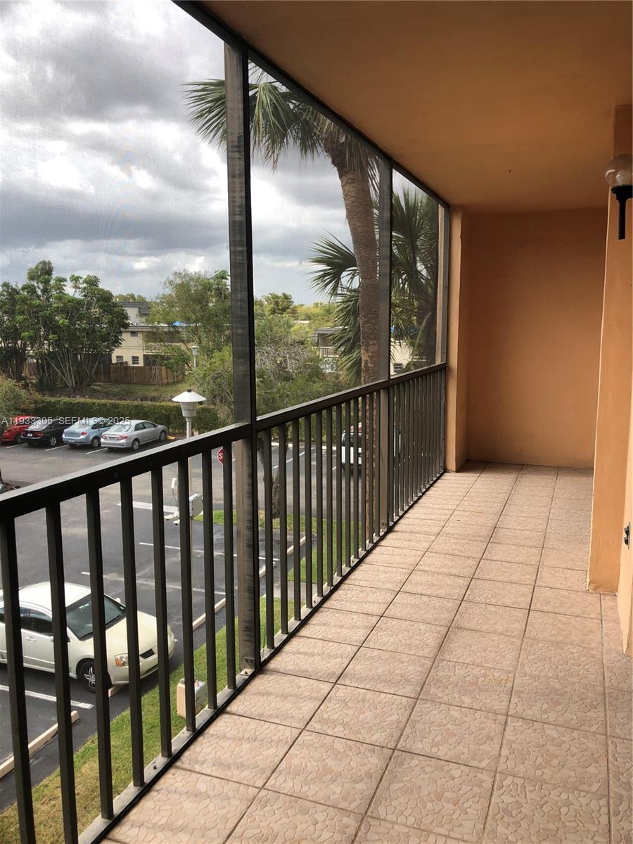 THE HORIZONS WEST CONDO # - Residential