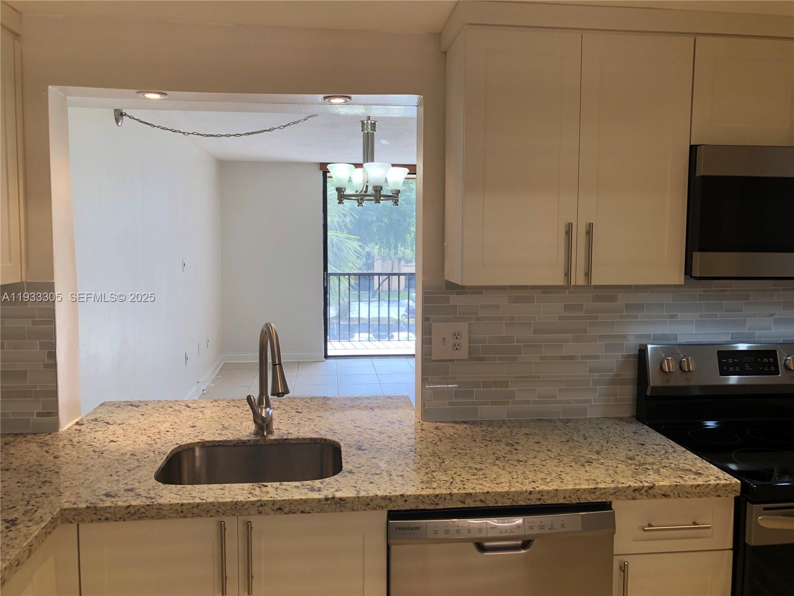 THE HORIZONS WEST CONDO # - Residential