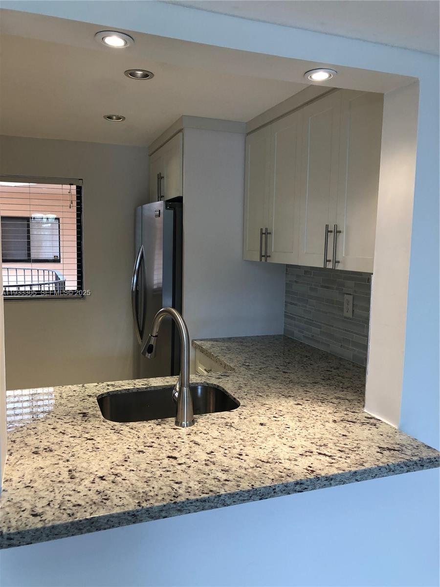 THE HORIZONS WEST CONDO # - Residential