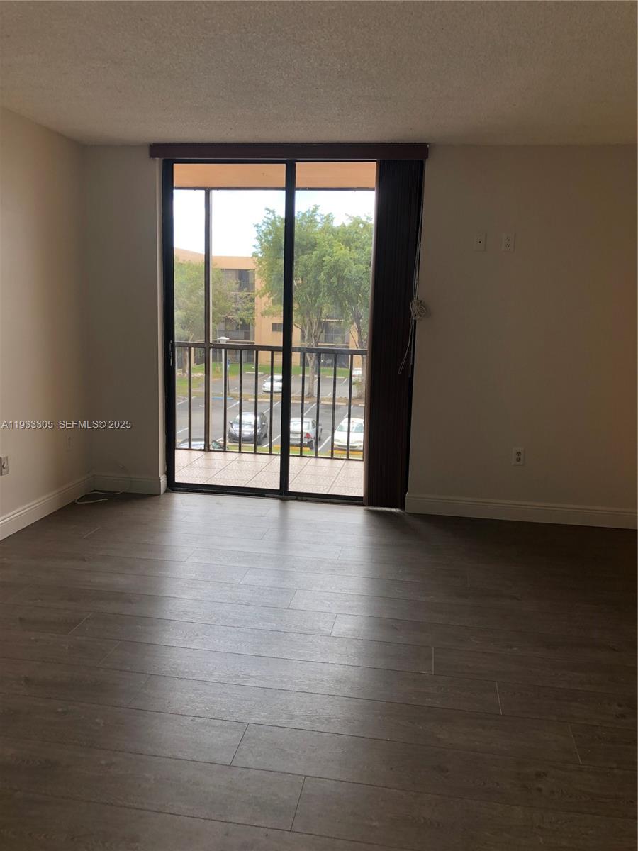 THE HORIZONS WEST CONDO # - Residential