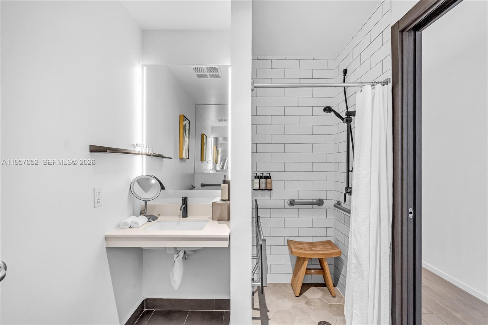 MAP OF MIAMI DADE CO. FL. - Residential