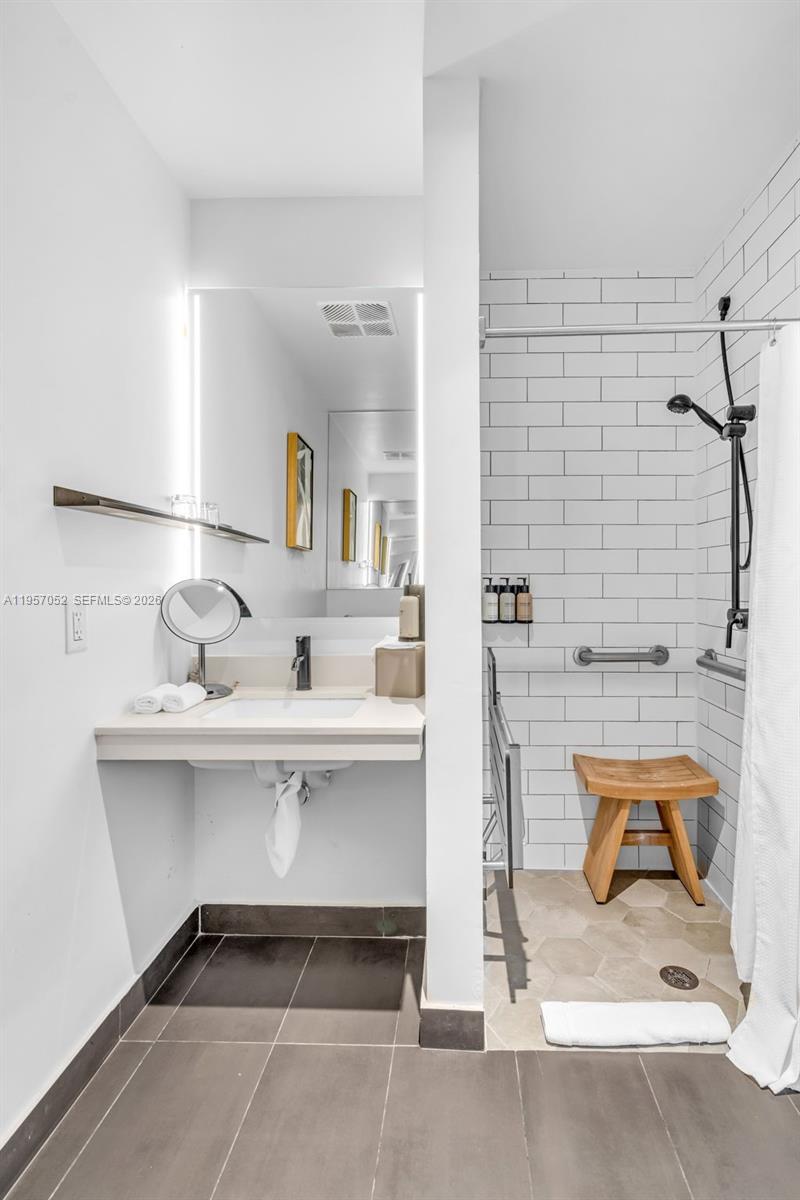 MAP OF MIAMI DADE CO. FL. - Residential