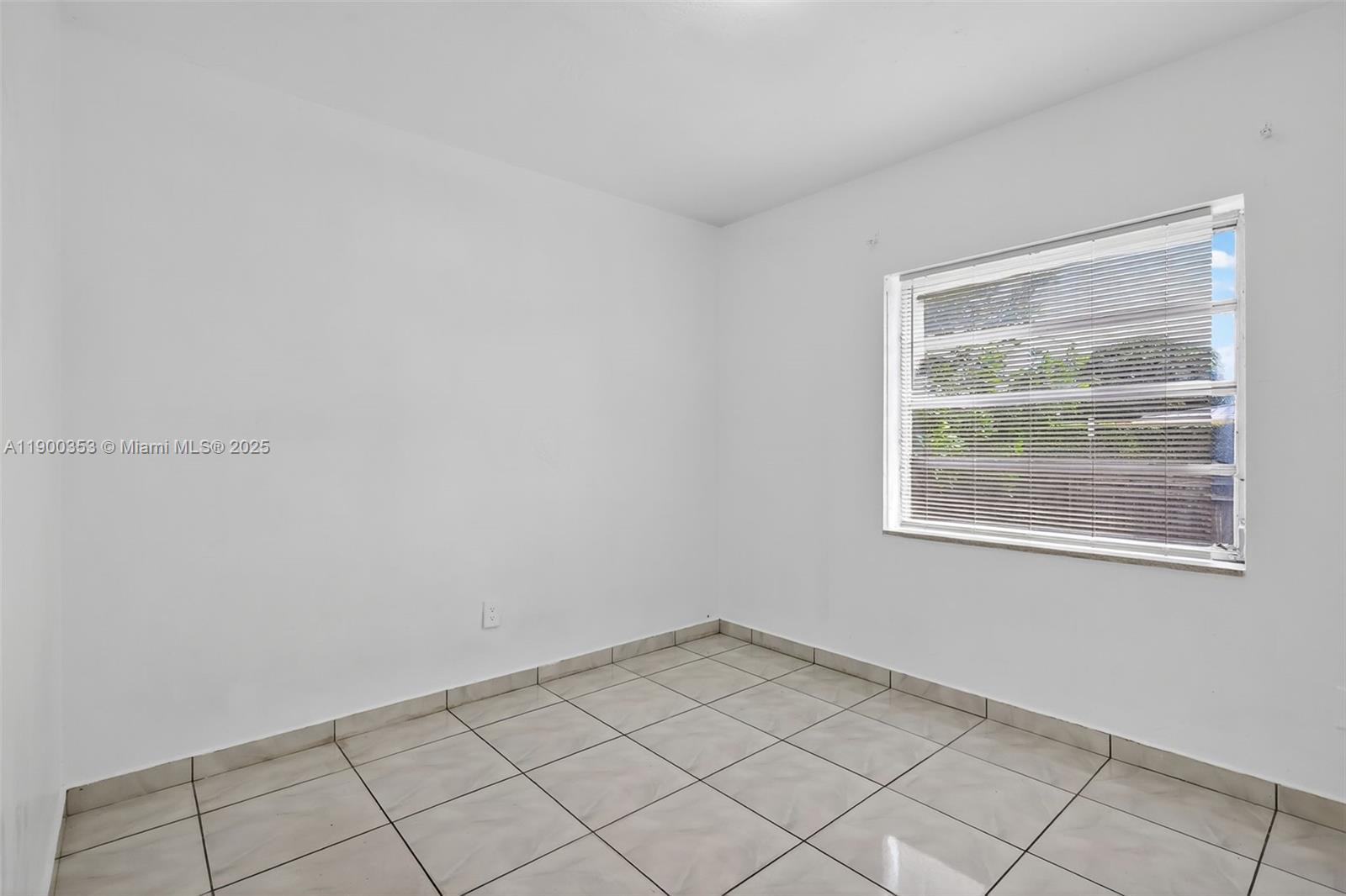 FULFORD BY SEA SEC L - Residential Lease