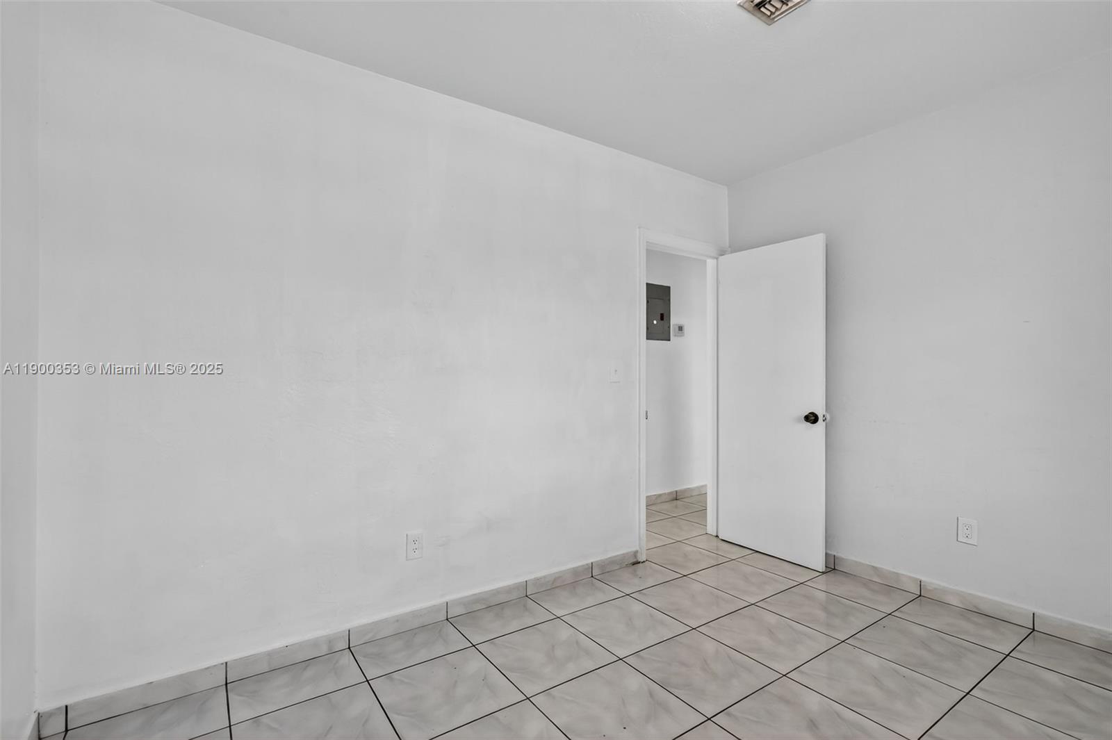 FULFORD BY SEA SEC L - Residential Lease