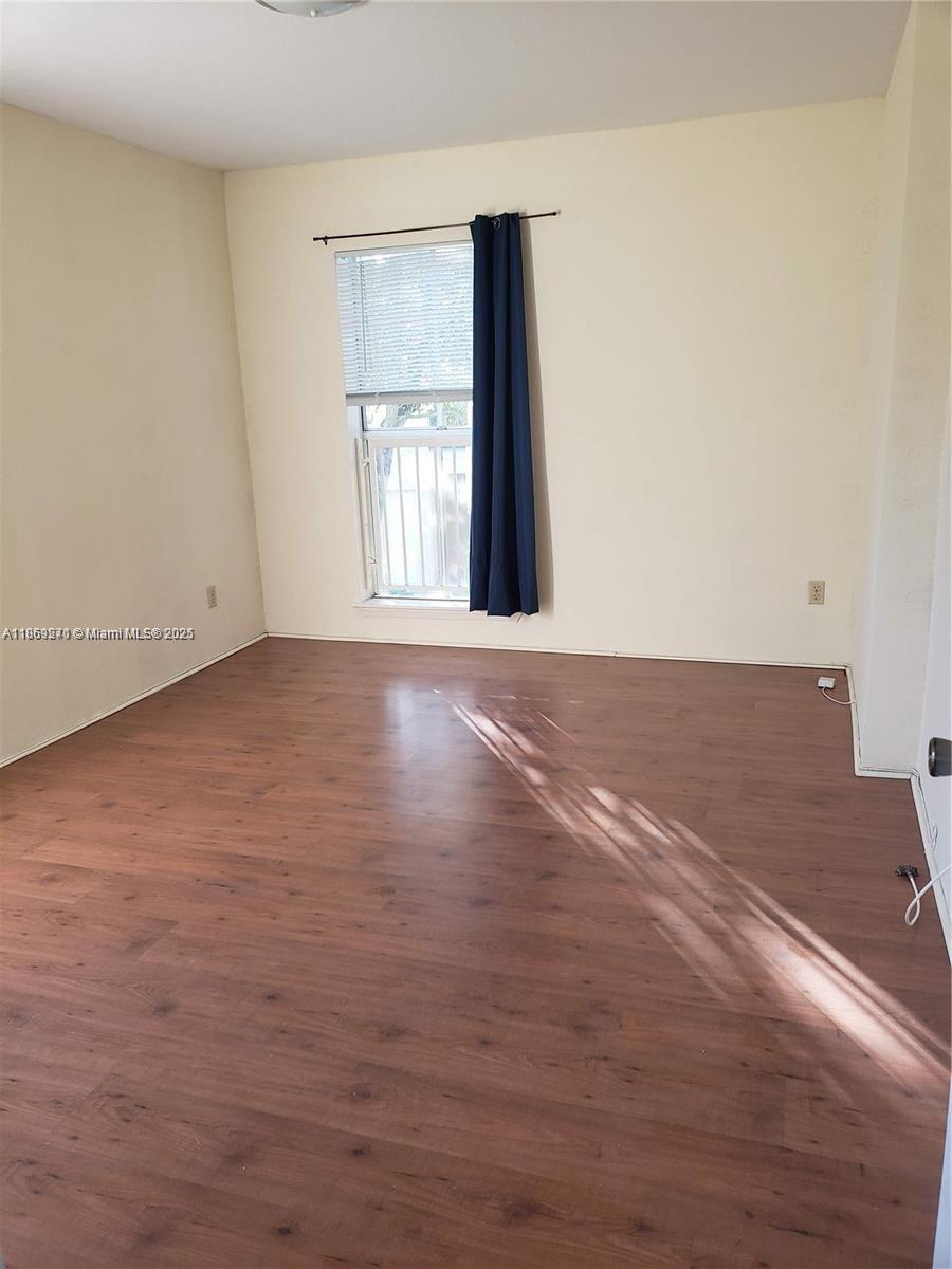 SAVANNAH AT RIVERSIDE CON - Residential Lease