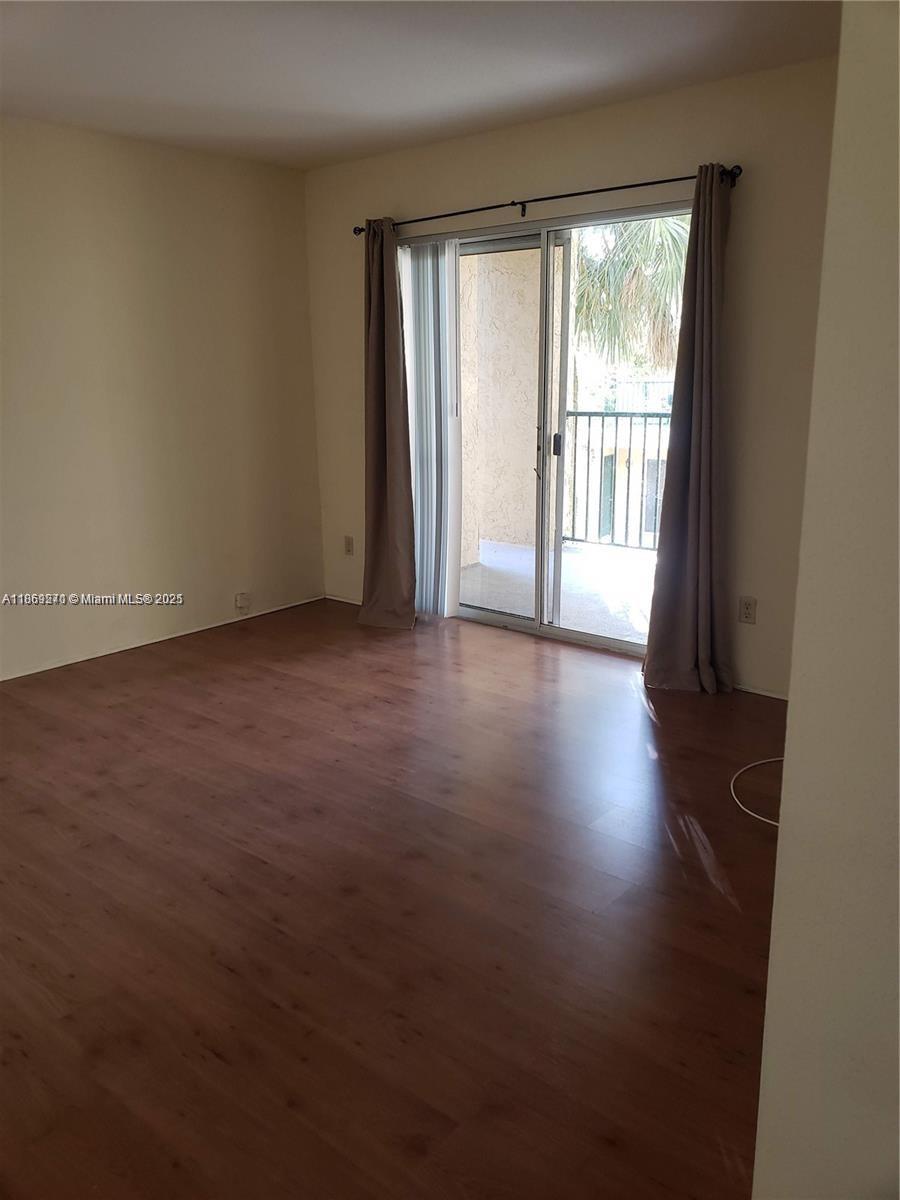 SAVANNAH AT RIVERSIDE CON - Residential Lease