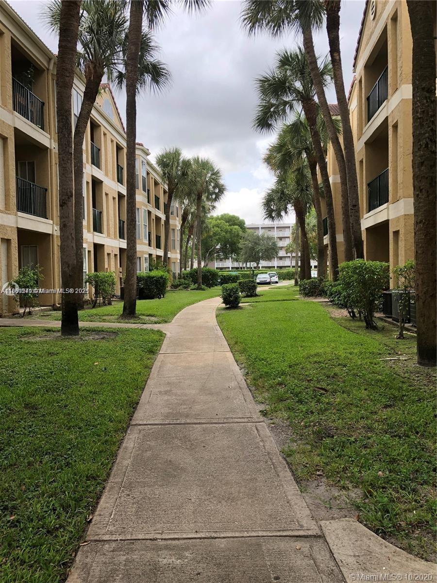 SAVANNAH AT RIVERSIDE CON - Residential Lease
