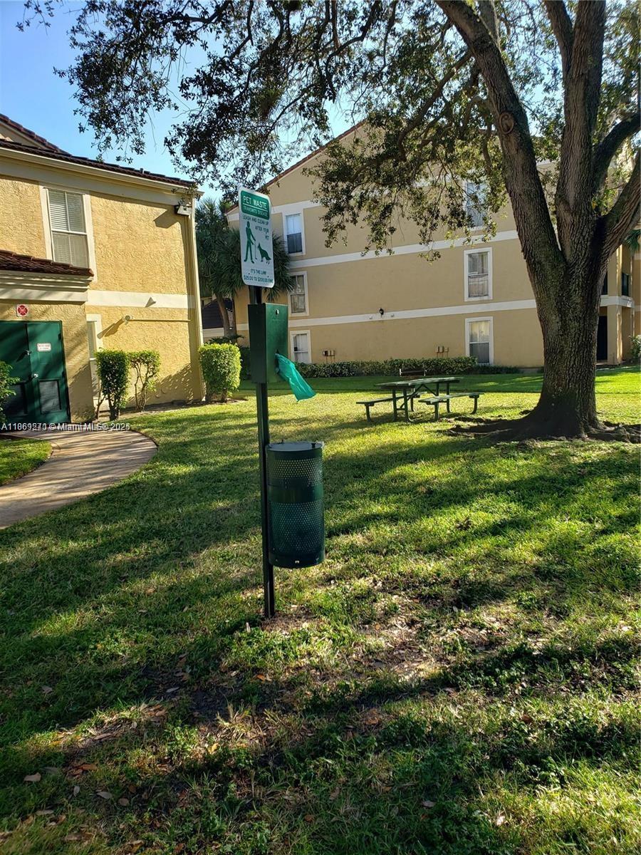 SAVANNAH AT RIVERSIDE CON - Residential Lease