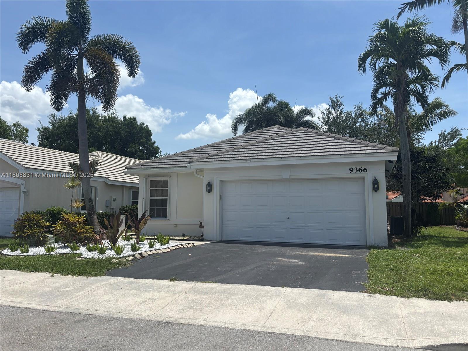 Rental Property at 9366 Arborwood Cir, Davie, Broward County, Florida - Bedrooms: 3 
Bathrooms: 2  - $3,800 MO.