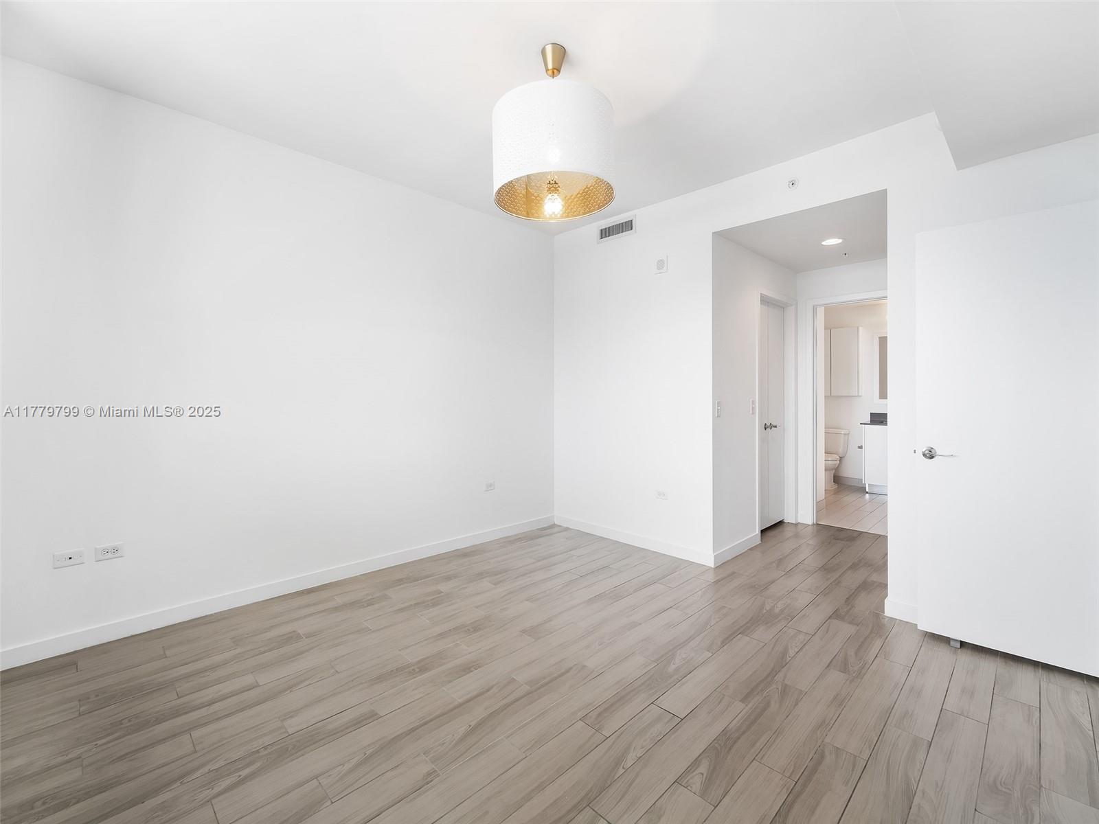 NINE AT MARY BRICKELL VIL - Residential