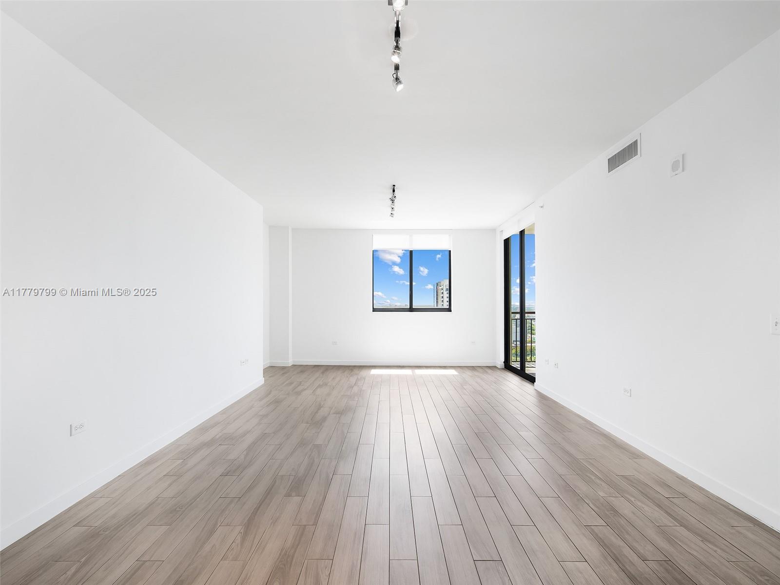 NINE AT MARY BRICKELL VIL - Residential