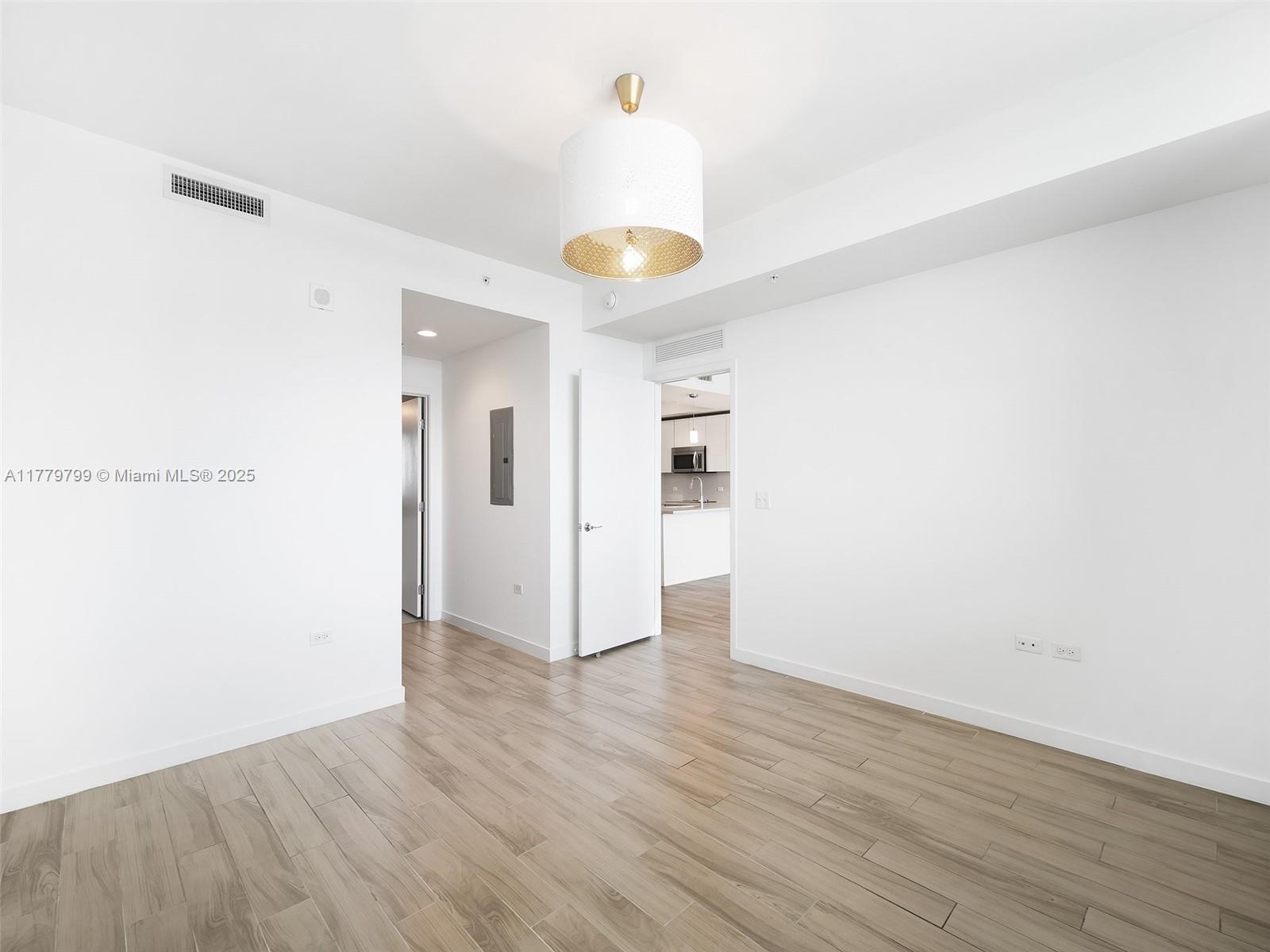 NINE AT MARY BRICKELL VIL - Residential