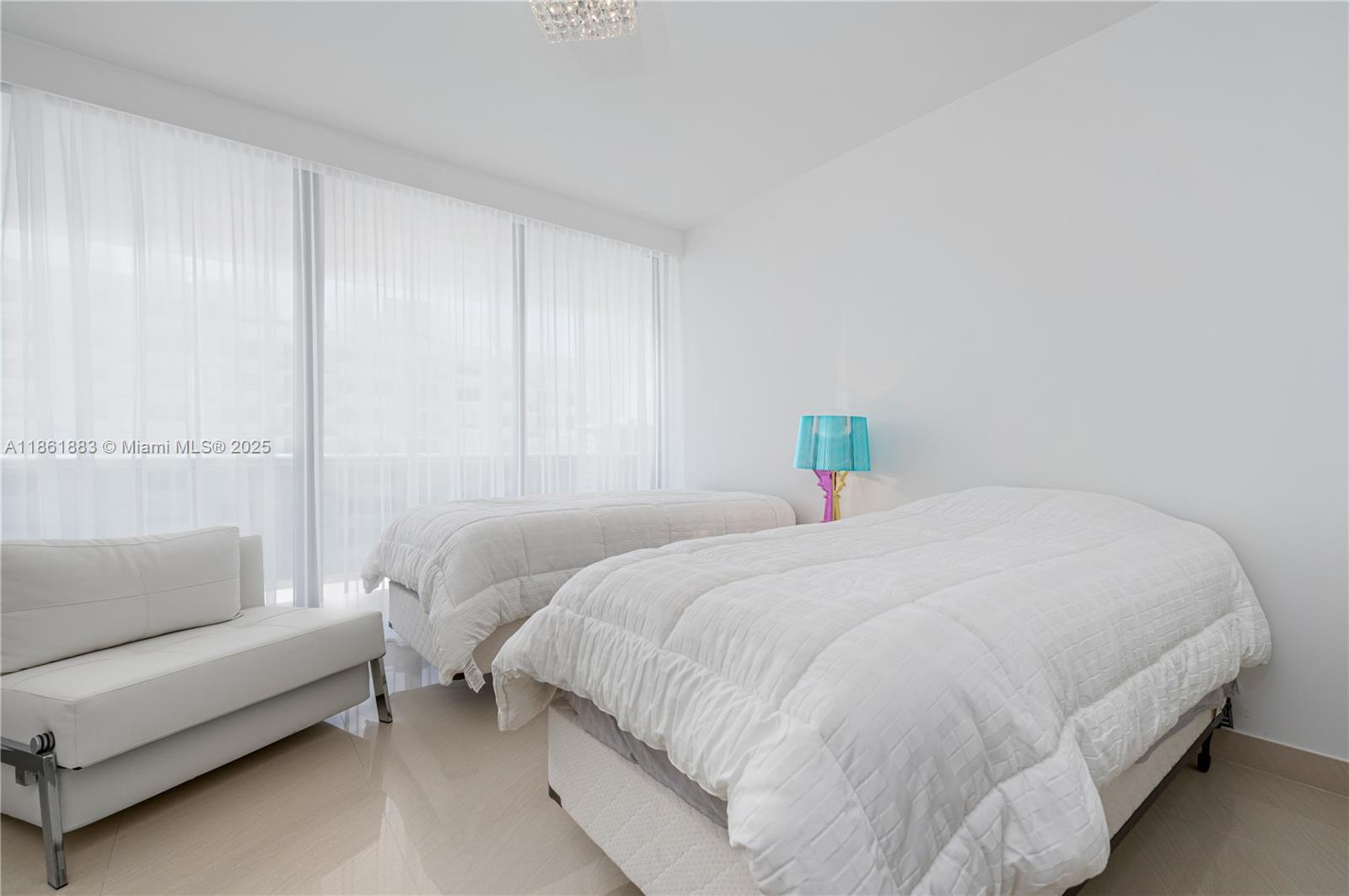 MEI CONDO - Residential Lease