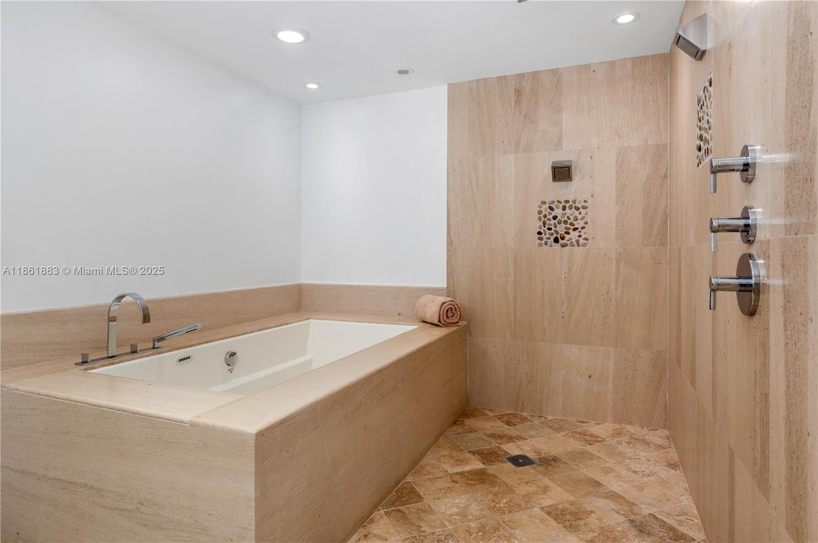 MEI CONDO - Residential Lease