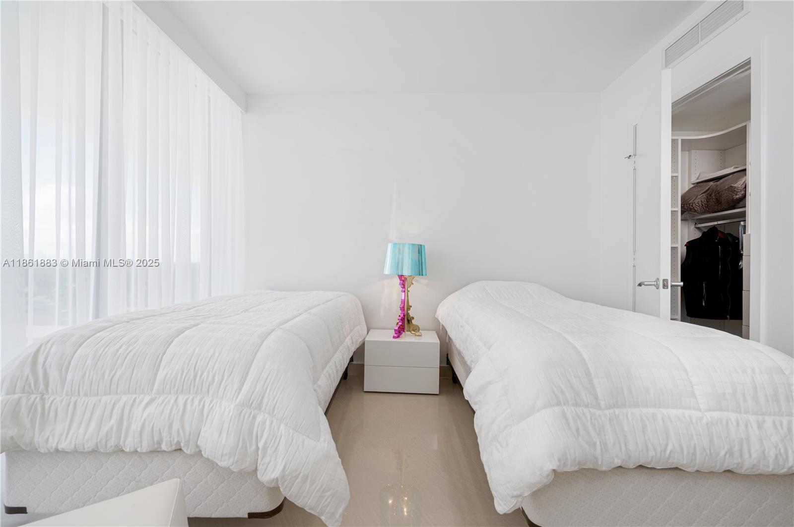 MEI CONDO - Residential Lease