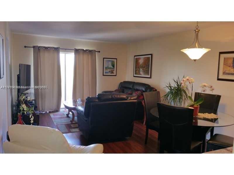 900 NE 18th Ave 505