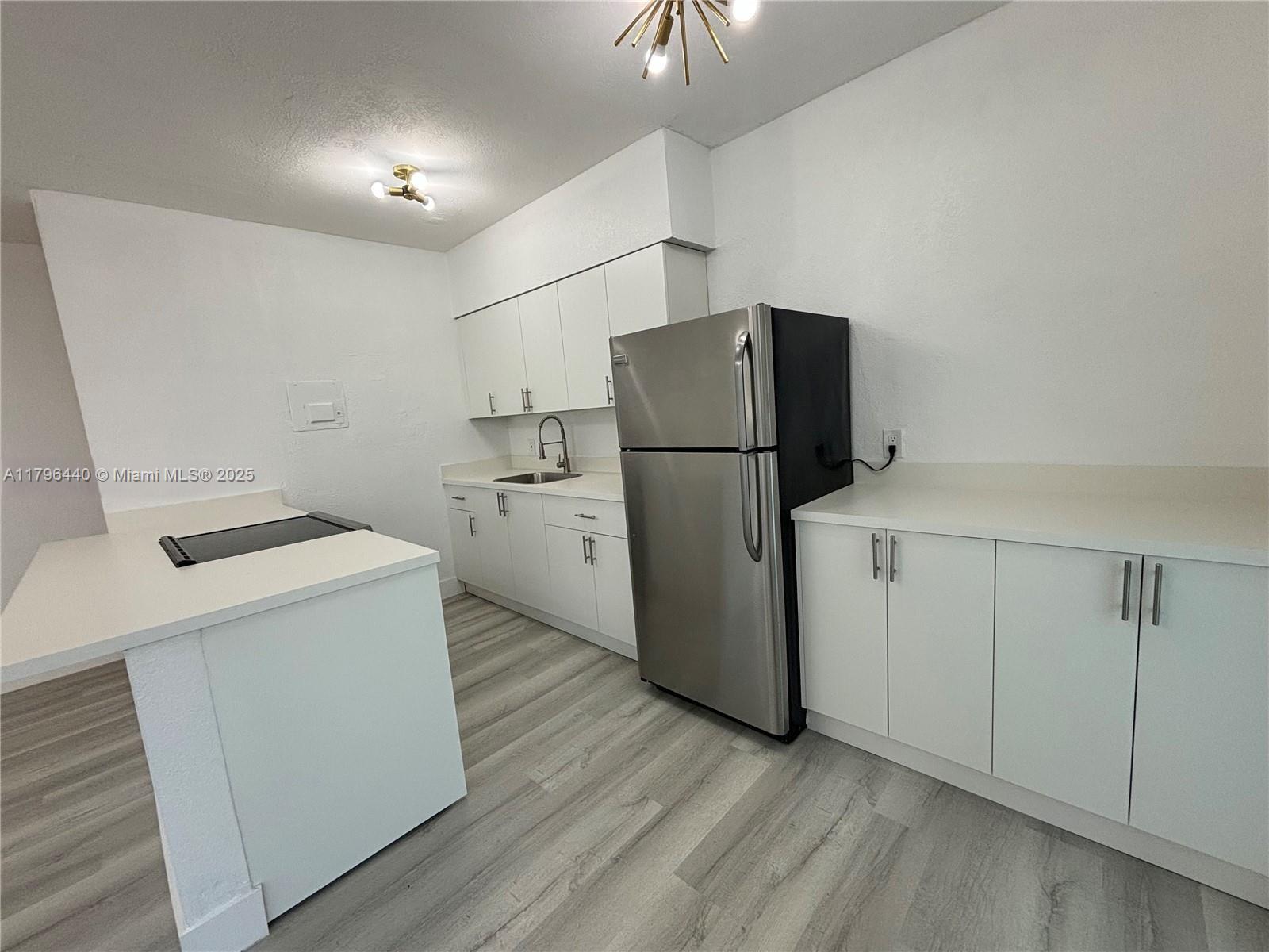 9270 E Bay Harbor Dr 4A