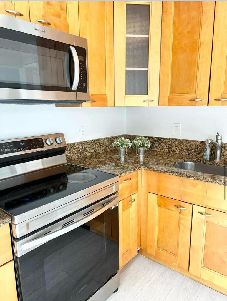 WEITZER SUB 1 - Residential Lease