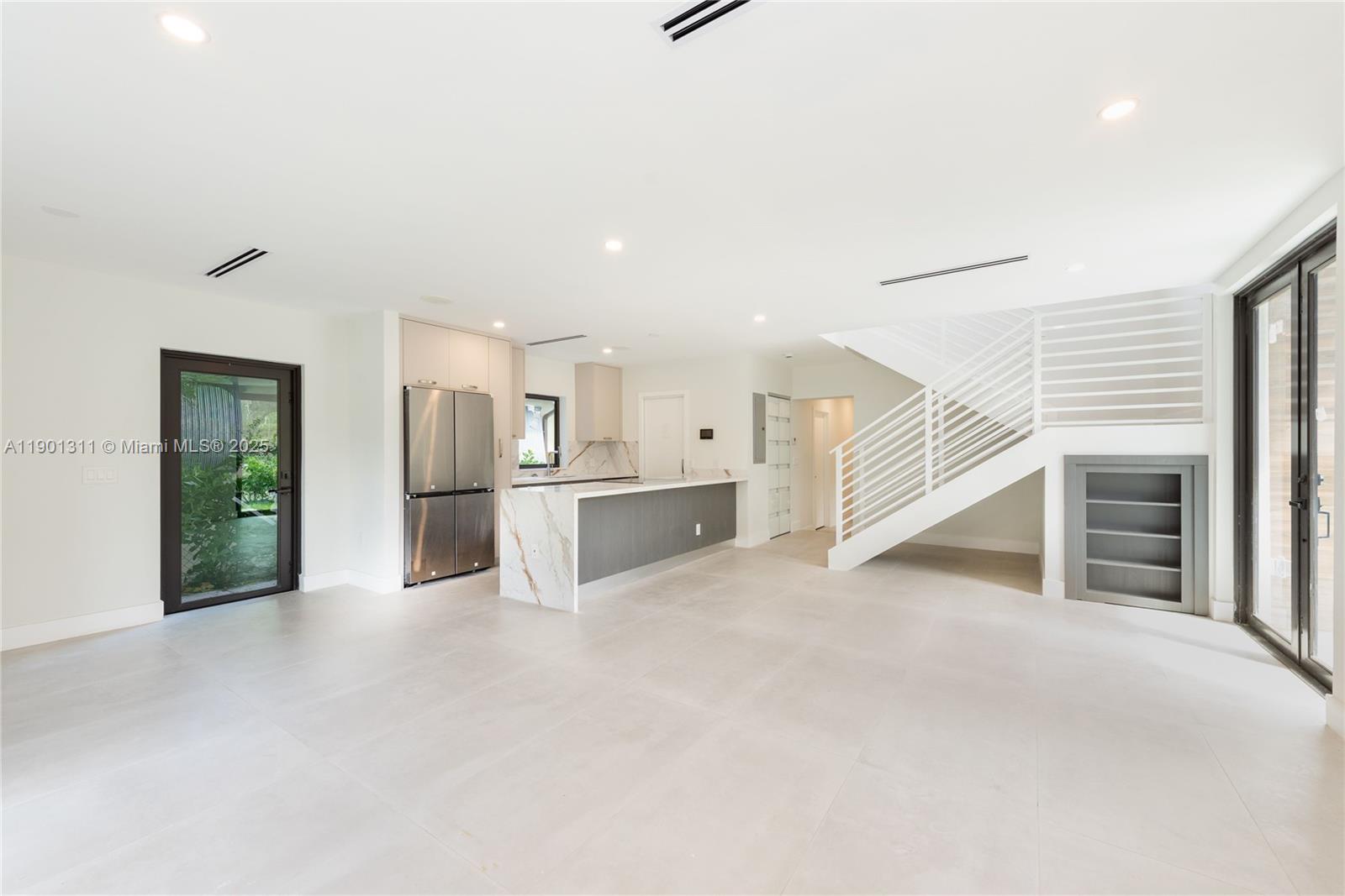 BRICKELL HAMMOCK UN 1 - Residential