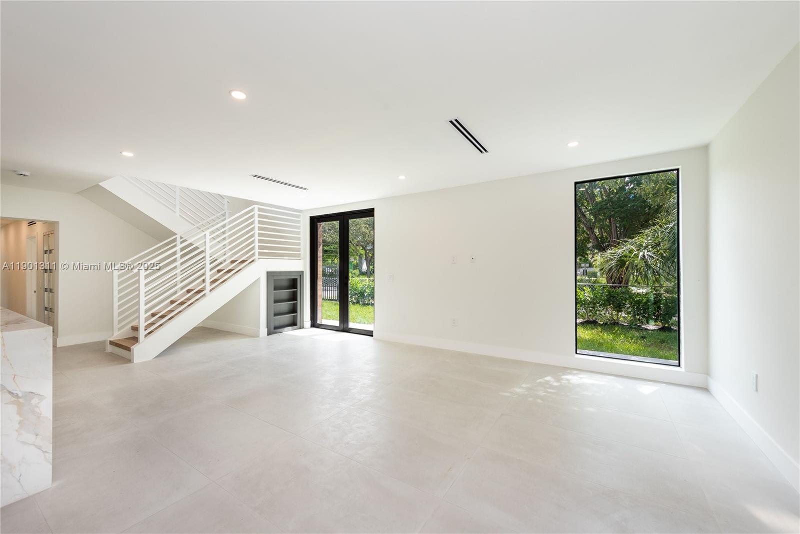 BRICKELL HAMMOCK UN 1 - Residential