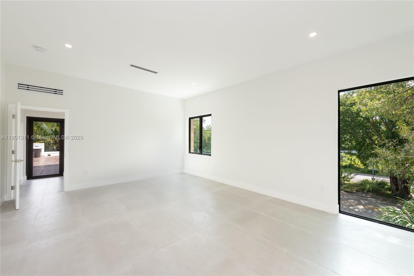 BRICKELL HAMMOCK UN 1 - Residential