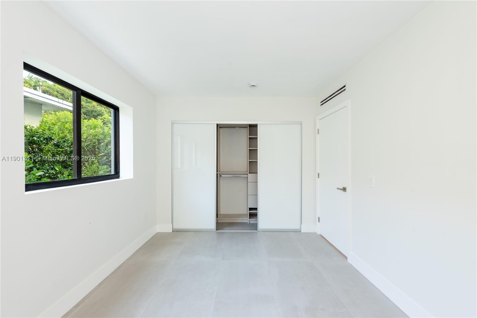 BRICKELL HAMMOCK UN 1 - Residential