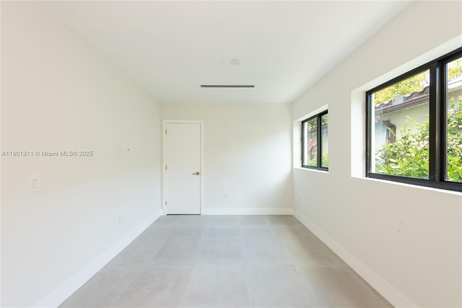 BRICKELL HAMMOCK UN 1 - Residential