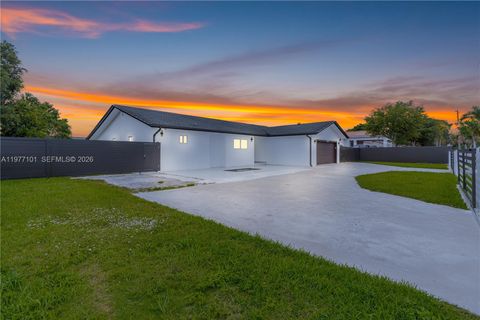 Tiny photo for 22601 SW 127th Ave, Miami, FL 33170 (MLS # A11977101)