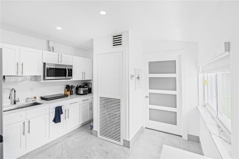 Tiny photo for 22601 SW 127th Ave, Miami, FL 33170 (MLS # A11977101)