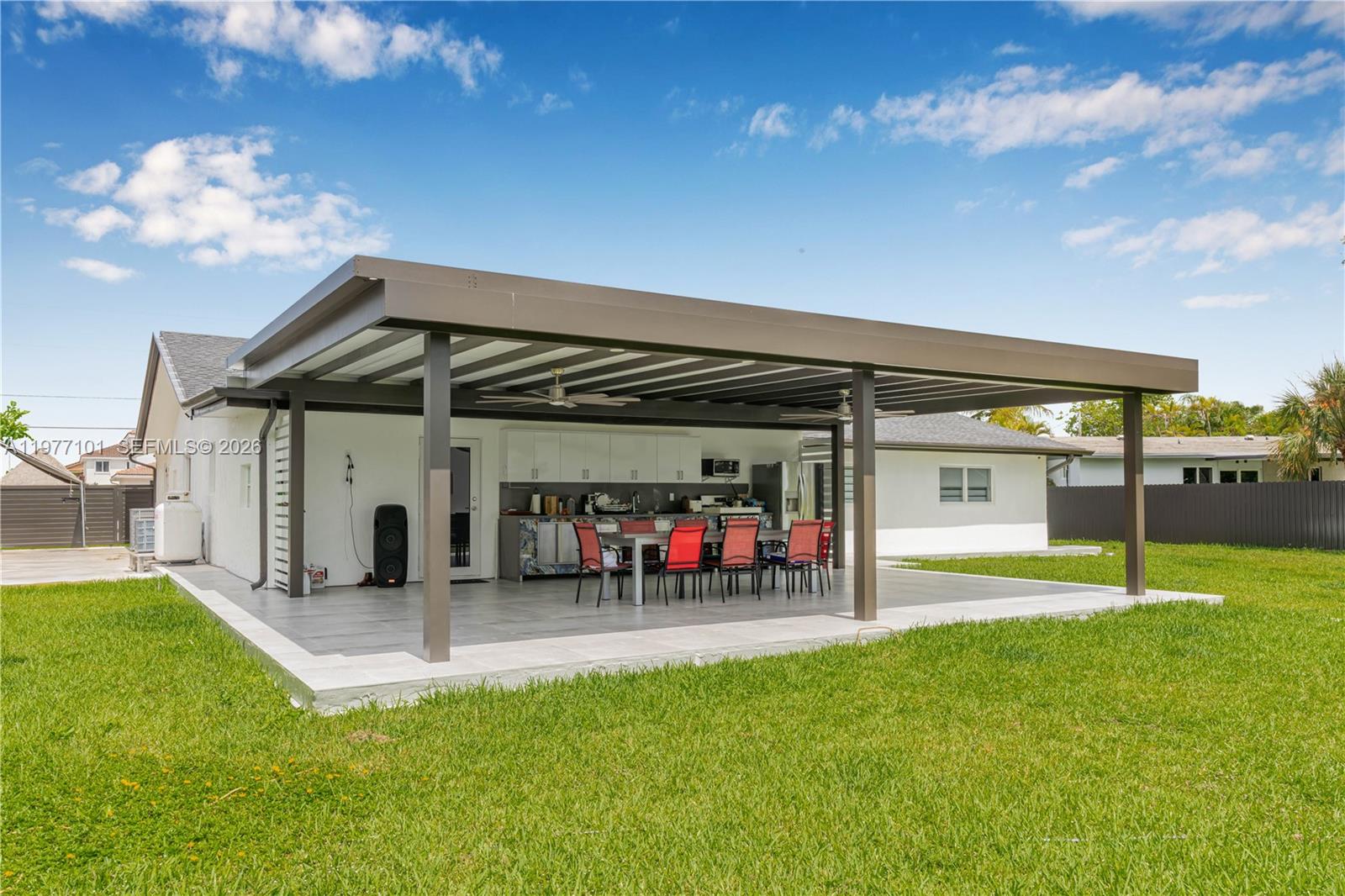 TRIPLETTS ADDN TO GOULDS - Residential