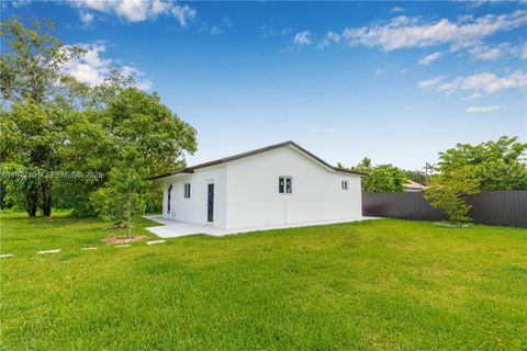 Tiny photo for 22601 SW 127th Ave, Miami, FL 33170 (MLS # A11977101)