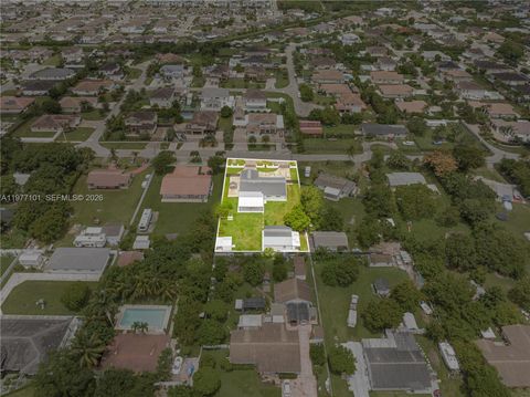 Tiny photo for 22601 SW 127th Ave, Miami, FL 33170 (MLS # A11977101)